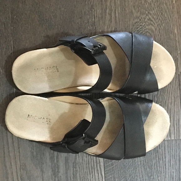 Michael by Michael Kors Sawyer slides size 5 - Picture 1 of 5